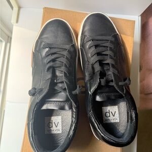 Dolce Vita Women’s Black and White Sneakers